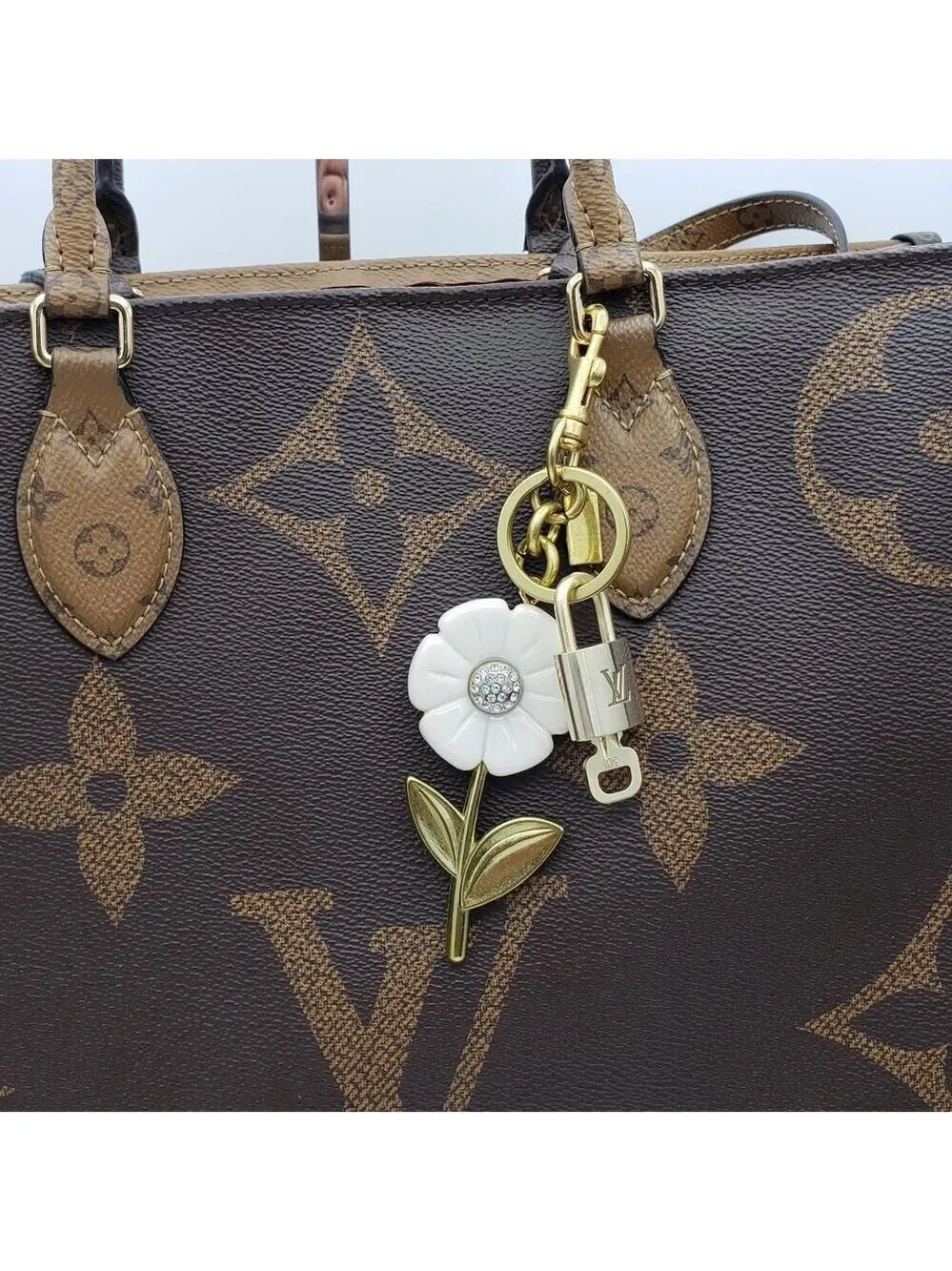 Authentic Louis Vuitton Lock & Key with Unbranded Flower Charm, Keychain